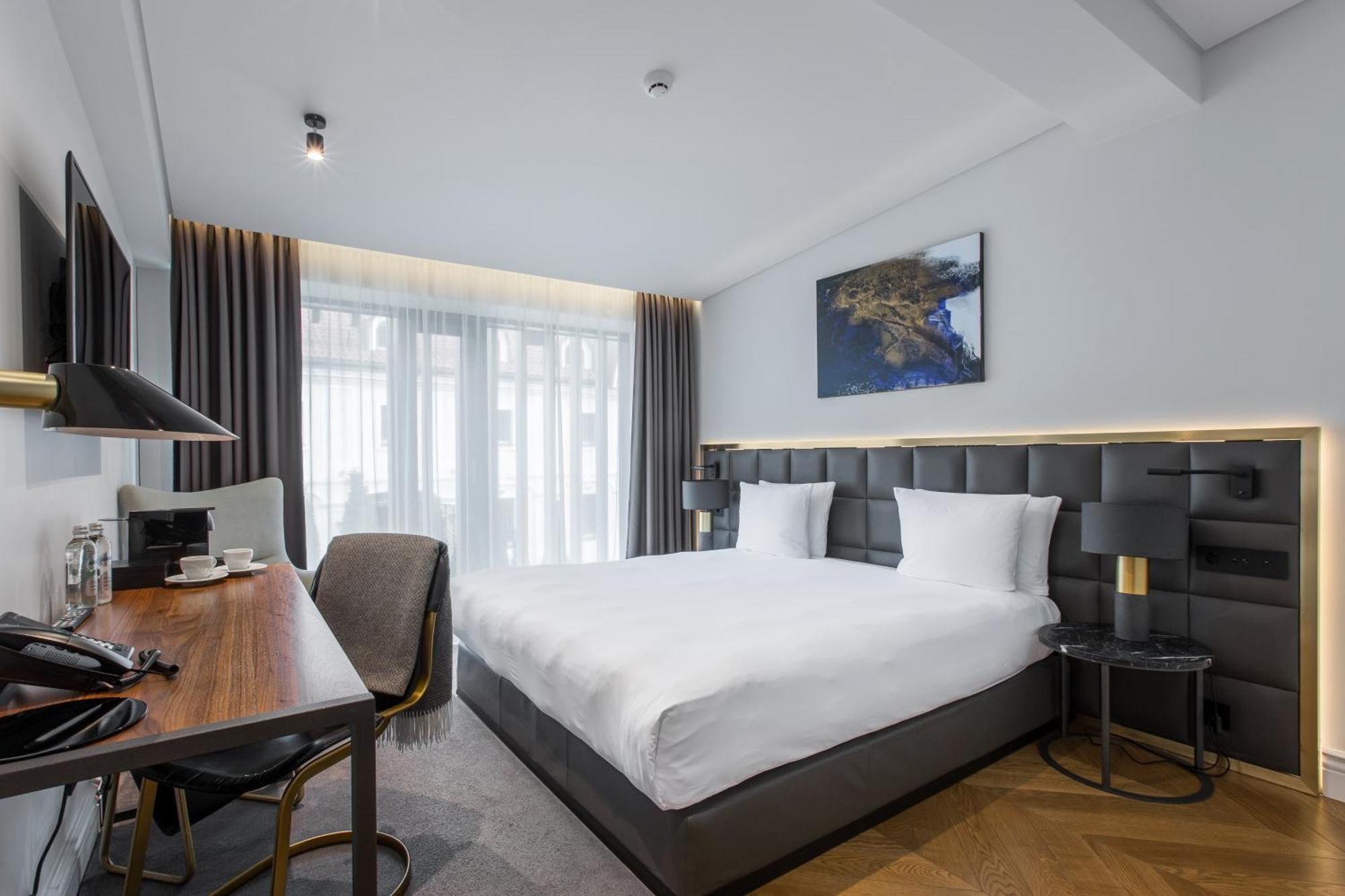 Pacai Hotel 5*