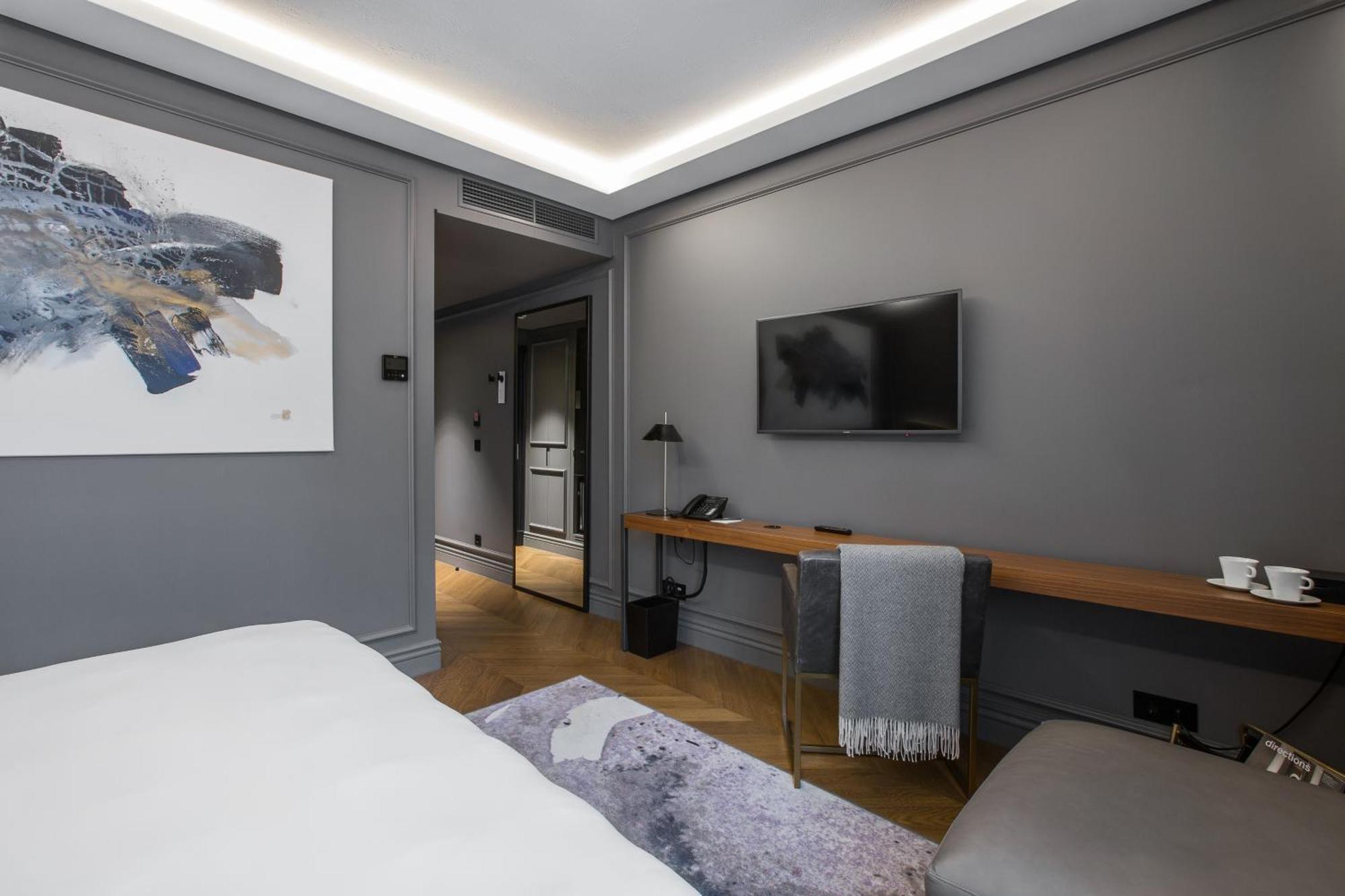 Pacai 5* Wilna